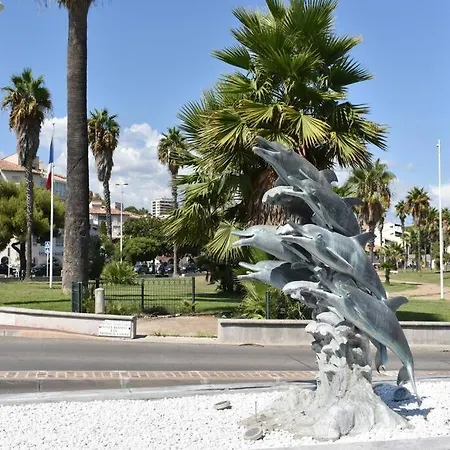 Апартаменти Au Port - Brand New Flat W 1 Bedroom, Balcony, Parking, Ac