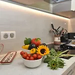 Au Port - Brand New Flat W 1 Bedroom, Balcony, Parking, Ac Apartment *