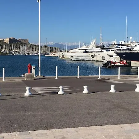 Apartment Au Port - Brand New Flat W 1 Bedroom, Balcony, Parking, Ac Antibes