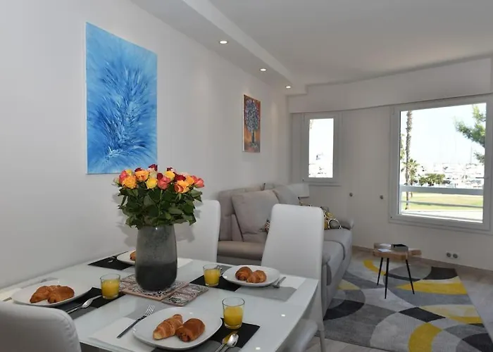 Au Port - Brand New Flat W 1 Bedroom, Balcony, Parking, Ac Daire